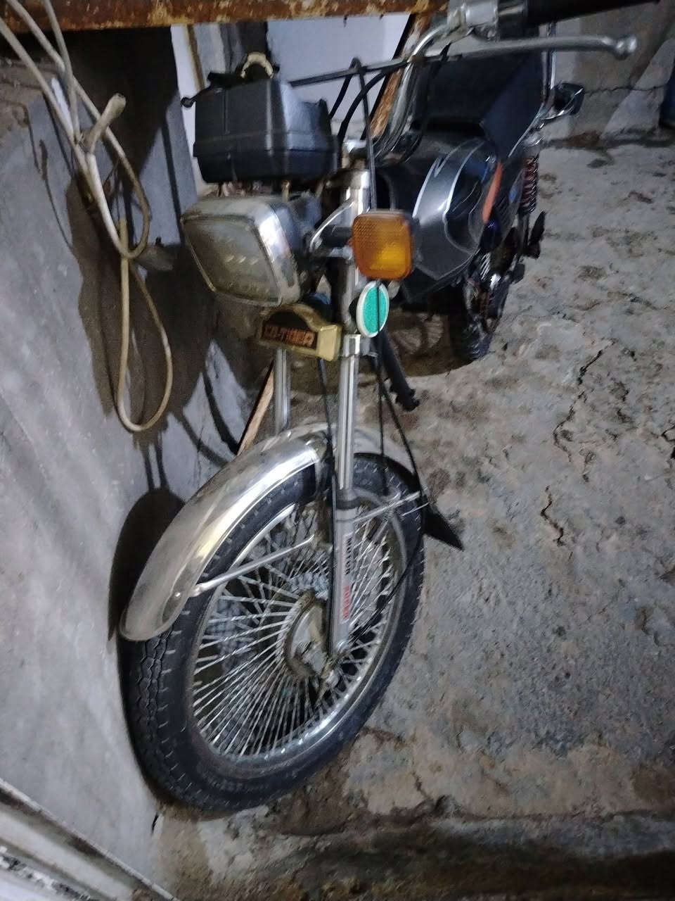 سلام عليكم تعميره للبيع للبيع 
اوراق مو كلك سعرهة 350 الف بيه مجال
مكان بغداد المشتل
شباب اني محتاج لو ما محتاج مابيع بهيج سعر
متواجد خاص و هاذ رقمي اسيا 
***********
