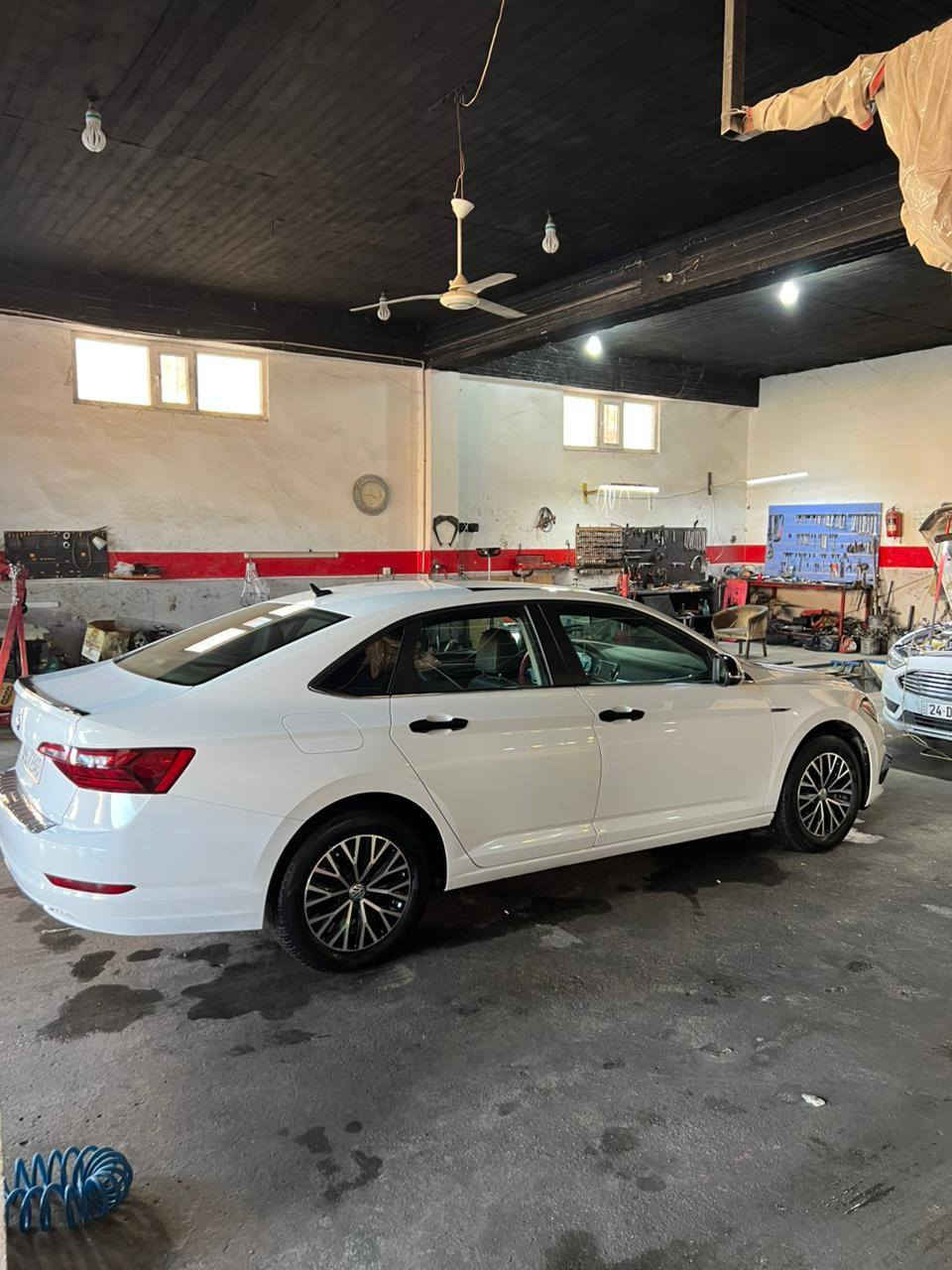 جيتا 2021 فول موصفات قطع صبغ مع نص تكم بدون دواخل كير محرك بشرط عليها ١٠ اوارق غرامه ينزل من السعر 145 ورقه مكان دهوك *********** دهوك, العراق
