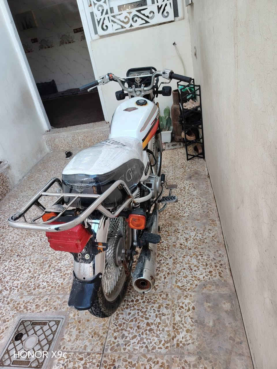 موطور 2020 للبيع كلشي بيه شغال مامفتوح السعر 520العنوان موصل الايمن حاوي الجوسق ***********
***********
