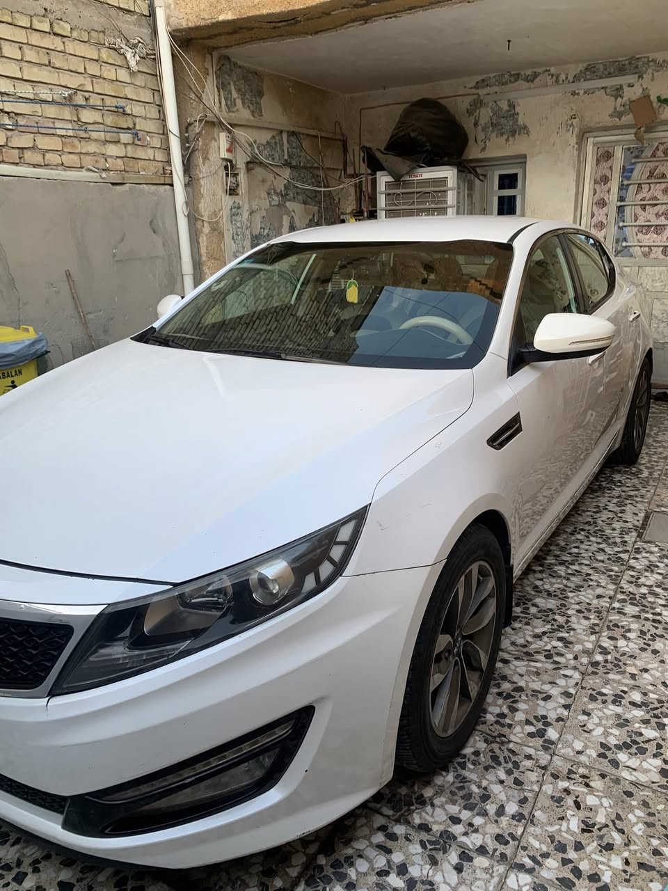 كيا أوبتما
🔸السيارة :  KIA  🚘 

🔸 الموديل :2014 ✔️

🔸 المحرك :2400 

🔸السياره وارد خليجي

🔸اللون ابيض 🤍

🔸نـاقل الحـركة : أوتوماتــگ - Auto

🔸نـوع الوقـود : بنزيــن - Gasoline⛽️

🔸المسافة المقطوعة :100KM 

🔸مميزات السيارة ..

🔸بصمة تشغيــل 

🔸اشارة ترحيب 

🔸صالون جلد جوزي اسود

🔸 بصمة فالابواب 

🔸تدفئة 

🔶تبريد ثلج

🔸تحكم كامل فالمقود 

🔸تدفئة فالمقود 

🔸مرايات كهربائية 

ملاحظه:السياره بيه ضربه زغيره بل بنيد وباب السايق شخط  السياره كفاله عامه

__________________________

للإستفســار أگـــثــر ↘️⬇️↙️ 

رقـم الهـاتف :***********

***********

المـكان : بغداد حي الجهاد
