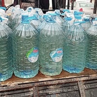 يوجد نفط ابيض استلام اليوم بل شرط  القاروره ع 11 رقم الهاتف 0780845392...