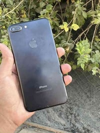 7بلص  ذاكره 128  بي عطل آيسي شحن  مبدل بطاريه فقط   سعر 50بي مجال  شرا...