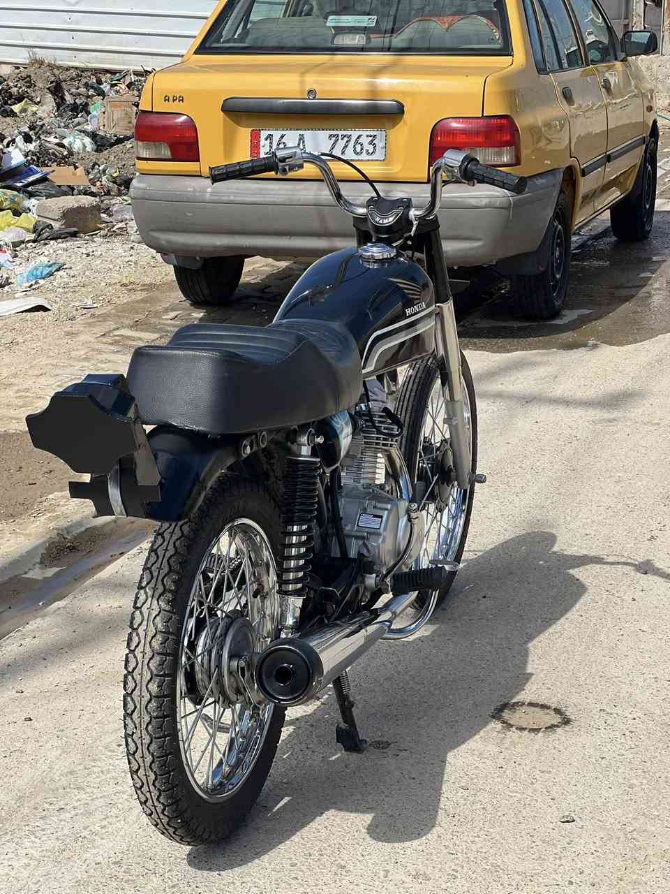 سلام عليكم     سعره 550قفل ربع ميطيح من 550.  بيع سريع متوازي عله فلوس
شاصيه17ارشه اوراق سكنر 
وتعميره25نضافه فول 

مكاني دوانيه حي الجامعه 
 خاص مفتوح مو شراي لاتعبني 

***********
