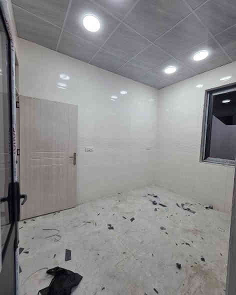 #دار للبيع 🏠🏠🏠طابو صرف 
#المساحه 100متر 83 متر طابو وباقي فضله
#العنوان حي الوحدة قرب الجامع قرب المدرسة
#طابق واحد درج خارجي 
#يتكون الدار من (كراج و استقبال و مطبخ و غرفتين نوم و صحيات داخلي وخارجي )
#الدار فارغ جاهز للسكن 
#السعر 78
#للاستفسار اكثر اتصل بالارقام التاليه 👇 
*********** 📞
*********** 📞
#نستقبل جميع عروضاتكم السكني وتجاري
