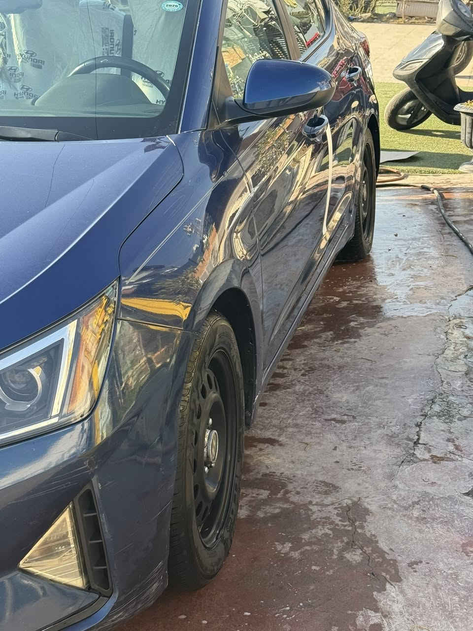 السلام عليكم 🫡 
من رخصت صاحب الكروب 
النترا مديل 2020 أمريكي 
حادثها موضح بلصور  
بدون لأشواصي ولا لغود 
السياره جاهزه ع اخير حبايه
مكينه 2000دوش لا تنقيص ولا تبخير 
كيرها ايتي. ما مفتوح 
صدر امامي خلفي 
تخم تاير  ويل 
السياره فول مواصفات 
بصمه تشغيل 
بصمه أبواب 
فتحه 
رادرات اماميه 
رادارات جانبيه 
تحكامات ستيرن جهتين 
شاشه كامره بلاد 
وضعيات قياده 
وبعد بيها هواي مواصفات   
السياره رقم سليمانيه
جديد سنويه 28
بسمنه تحويل أو وكاله 
مكان السياره بغداد. 
السعر 133وبيها مجال 
ملاحضه وين ميعجبك تفحص افحص شرط ابيعلك سونار 
***********
مكلف بلنشر.
