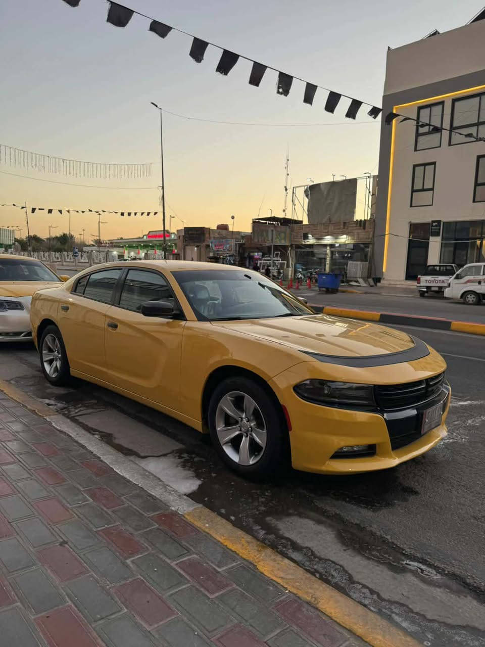 سلام عليكم جارجر 2020للبيع اصل فول مواصفات عده الفتحه 
2-كشن تدفئه امامي خلفي 
3-كشن حضن 
4-تشغيل عن بعد 
5- دخول ذكي 
سياره بعده عله وضع الشركه حداديه تخم تاير جديده  سياره بيه كتاب بيع  
حادثه بابين مقسمات  
تبريد ثلج ❄️
السعر 205وبيه مجال
مكاني بغداد  
التسفسار عله الهاتف ***********
رجاء رجاء بس الشراي يتصل 🟥
