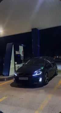 Golf gtiمۆدیل ٢٠١٧ مەکینە ١٨ تۆربۆ سەیارەکە کامل جوان  کاری بۆ کراوە ب...