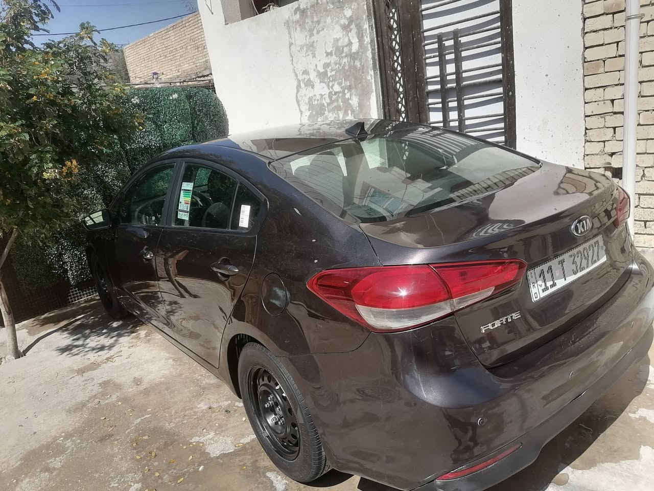 فورتي 17 وارد قبق جنطه فقط بدون دواخل ولا حوظ سياره جديده احله من الصور رقم بغداد بسمي تحويل مباشر مكينه 2000دوش مكان السياره في كربلاء سعر 115 للاستفسار الاتصال على الرقم *********** بيه مجال لشراي
