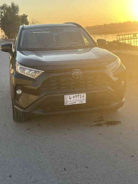 السلام عليكم 
تيوتا رف فور موديل 19 
مواصفات xle فول 
ماشيه 80 الف ميل 
فتحه سقف 
وارد أمريكي حادثها خلفي 
صور الحادث موجوده بالمنشور 

مكان السياره بغداد 
السعر 205 وبيها مجال بسيط للمشتري 
***********
