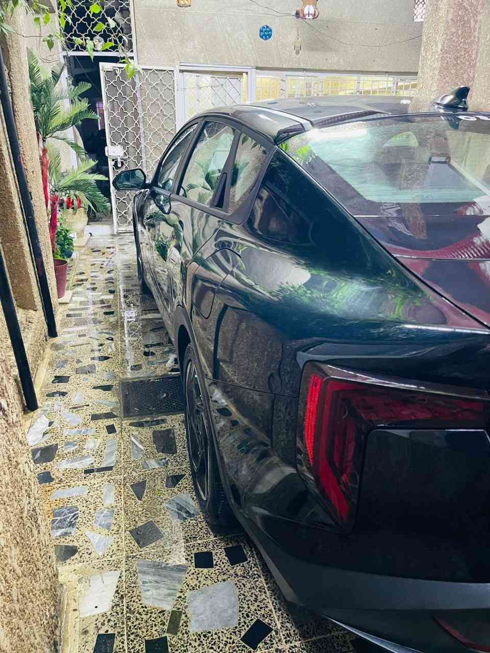 السلام عليكم 

كي فور 2025 k4 
حادثهة جاملغ وبنيد  واهنا بترقيم رجع عليهة واحد وصار بيهة بابين ابيعهة على حادثهة  السيارة مرقمة وكاملة  
السعر 155
محرك : 2000 دوش 

وارد : اميركا 

عداد المشي :35

مواصفات 

1_بصمة 

2_تشغيل عن بعد 

3_ بصمة ابواب 

4_ بصمة جنطه 

5_شاشه متصل حجم كبير

6_منافذ شحن خلفية 

7_سايد بريك كهربائي 

8_مانع انزلاق 

9_نقط عمياء 

10_ اشاير مري 

11_رادار امامي وخلفي وجانبي 

12_فول حساسات توقف ذاتي 

13_لد امامي مع عدسات زنون

14_لد خلفي 

15_شحن واير لس 

16_كامره خلفية دقه hd 

17_تحكم وضعيات قياده 

18_فول تحكم ستيرن 

19_فول قيادة ذاتيه مع تحديد مسار 

(سياره رقم أربيل بسمي 

باقي سياره كفاله عامه ع اخير 

عنوان :الغزالية 

***********
