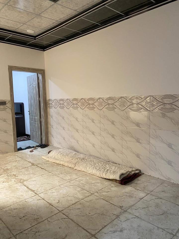 مكتب التطوير للعقار 🏛️🏛️
✨ "كل بيت يحمل قصة جديدة.. ابدأ قصتك هنا." ✨
🏡 تواصل معنا لتكتشف منزلك القادم.

🔹 دار  للبيع حي الميثاق 
🔹قرب مدرسة مكه
🔹مساحه 100جبها 5 عمق 20
🔹 الدار بناء حديث زيرو
🔹طابقين ثلاثة غرف نوم
🔹ملك صرف طابو الزهور تحويل مباشر 
—————————————————————
لمعرفه السعر ارسل كلمه تم 👍🏻✅
~~~~~~~~~~~~~~~~~~~~

للاستفسار اكثر مراجعة مكتب التطوير للعقار سايدين الميثاق مقابل مطعم رائدر بدر وقرب جامع لا إله إلا الله 
اوالاتصال على الارقام التالية🔸🔹  
‭ 0778 200 0960‬واتس+ فايبر
*********** واتس + فايبر 
*********** واتس + فايبر
1️⃣ يوجد بيوت  للبيع  سكني تجاري🏭
2️⃣ يوجد اراضي للبيع سكني زراعي🏡
3️⃣ يوجد تعقيب تحويل ملك عقار📋
4️⃣ يوجد  كادر مساحين اراضي📐
5️⃣ يوجد كادر بناء بيوت 🧱
6️⃣ يوجد كادر تفليش بيوت 🏗
🔹 نستقبل كافه العروض التجاريه والسكنيه 
🔹وعروض الايجارات على مدار 24 ساعه
