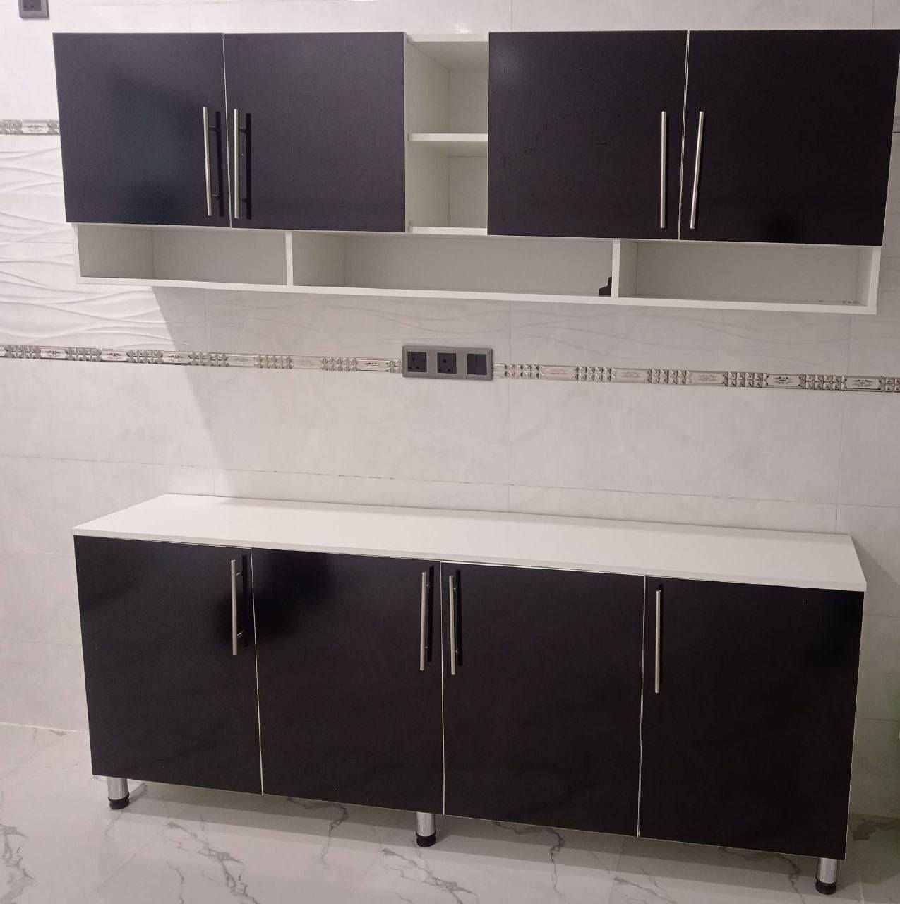 السعر 270
✨✨✨✨✨✨✨✨✨
✨اذا تحب نضيفلك ملحق فوك السنك اضافه ٧٥ الف
✨اذا تريد السنك متر ونص اضافه ٢٥ عالسعر 
✨اذا تحب تضيف فاترينا اضافه ٨٥ عالسعر 
✨اذا تحب تضيف مجر واحد اضافه ١٠ عالسعر
✨اذاتريد تضيف تلث مجرات اضافه ٢٥ عالسعر
الالوان كلها متوفره اي موديل واي لون يريده الزبون نشتغله لاتعتمدون فقط على الالوان المعروضه نشتغل كل الالوان  
التوصيل بغداد مجاني
اطراف 10 وتوصيل لباقي المحافظات كل محافظه وحسب


**إذا كنت صاحب هذا الإعلان وتريد حذفه لأي سبب، رجاءا أرسل رسالة إلى الدعم الفني**