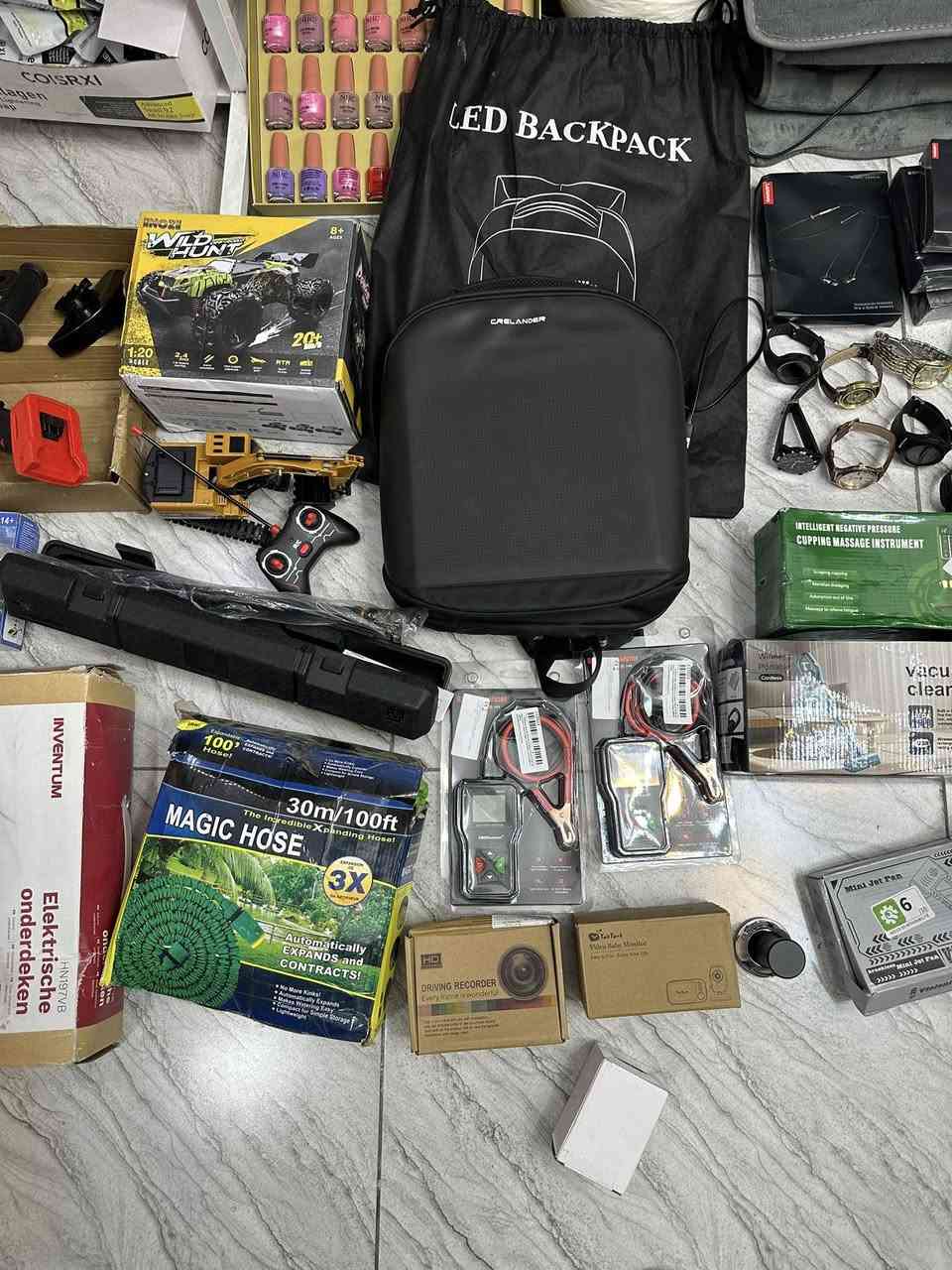 سلام عليكم من رخصة الادمن، شلعة متكونة من 75 قطعة، كلها غراض امازون بريطاني و DHL الي على باب الله يريد يسترزق ويشوف تفاصيل الشلعة يراسلني خاص ادزله فيديو ويه السعر.


**إذا كنت صاحب هذا الإعلان وتريد حذفه لأي سبب، رجاءا أرسل رسالة إلى الدعم الفني**