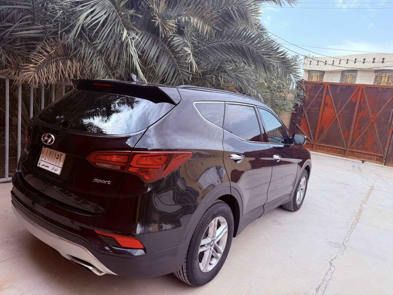 سنتافيا مديل ٢٠١٨رقم ذي قار تحويل وارد امريكي حادث بيبان ثنين وبنيد صبغ بدون ارباك مكينه ٢٤٠٠كير مكفول طخم تاير حداده تبريد كله كفاله سبورت ٥راكب السعر حلوه وجديده السعر ١٣٣وبيهه مجال رقم ***********مكان السياره بصره
