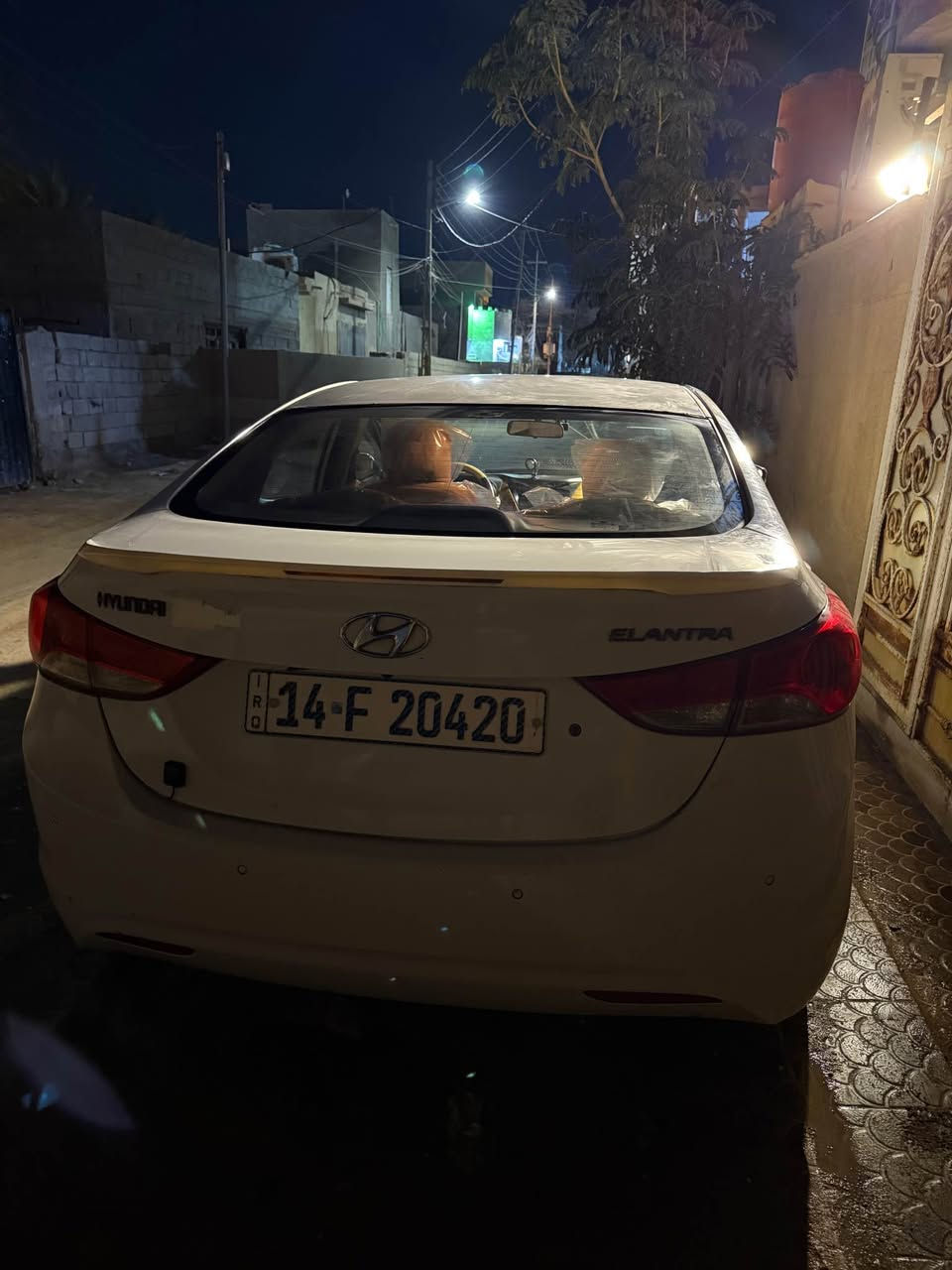 النترا ابيضّ خليجي موديل 13 
سيارة باسمي تحويل مباشر 
سنوية جديدة 
محرك 1600 دوش 
رقم جديد إنكليزي ومميز 
تخم تاير 
السعر 110 بيها مجال انشاءالله

العنوان البصرة التنومة 

للتواصل ***********
بيها طخات خفيفة Singapore
