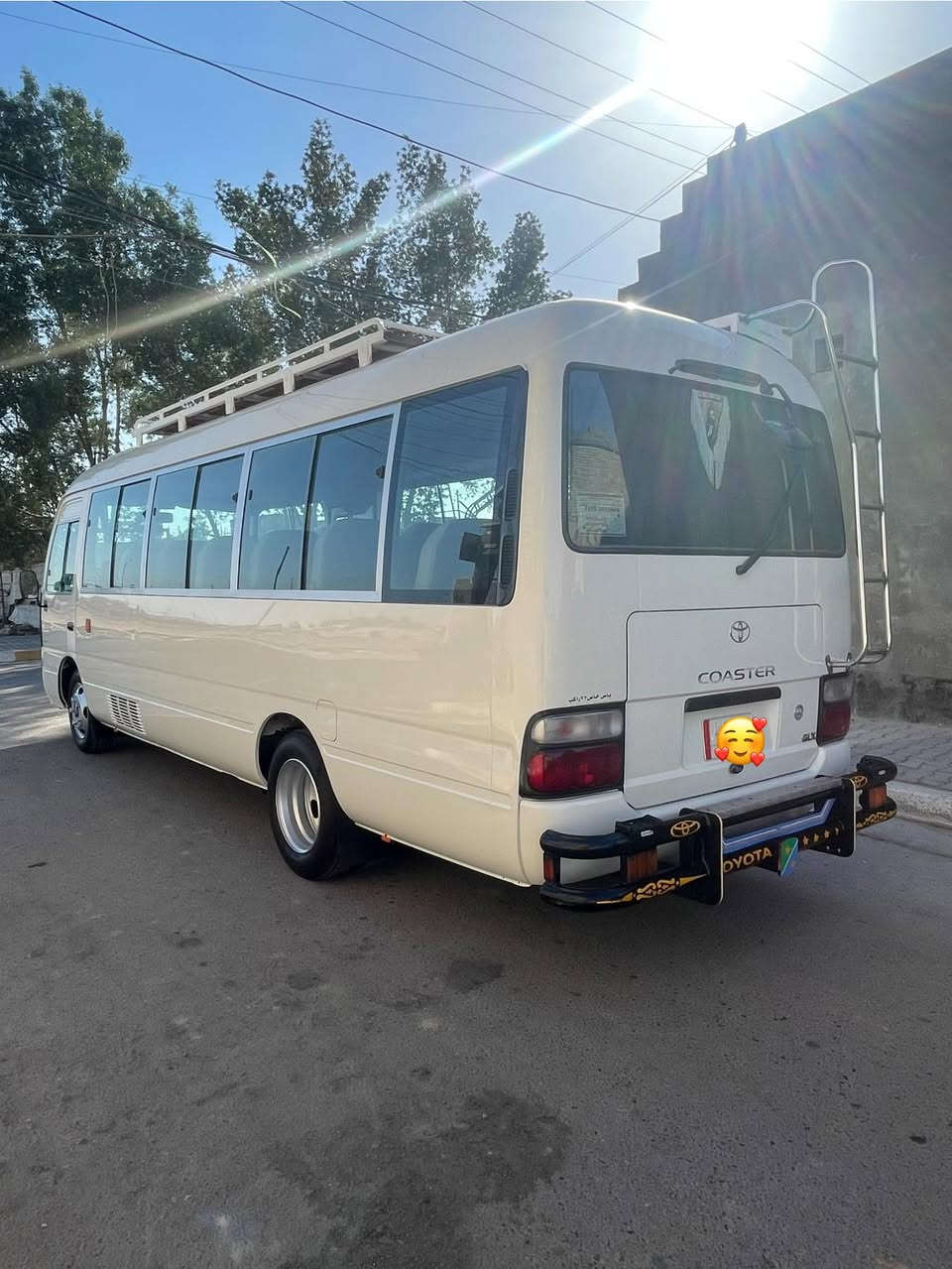 سلام عليكم تويوتا كوستر 2015 بغداد سياره بيها مكانين بارد موضحات بل صور ولباقي كفاله عامه قطره صبغ مابيها سياره جاهزه للخير مكينه گيرر اكسل تخم تاير سياره فوول مواصفات سله داخليه جوبلس بلاد حاكيه مكان السياره بغداد الاستفسار ***********
