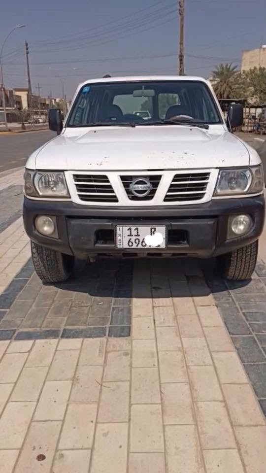 نيسان باترول 2002 رقم انگليزي 
السيارة  گير ومحرك حيل نظيف لاصرف ولاتبخير السيارة بلادية مابيها صبغ عدا الجاملغ الخلفي صبغ قليل كشنات جلد 
السيارة موجودة في بغداد .. رجاءً بس الشراي يتصل ***********
