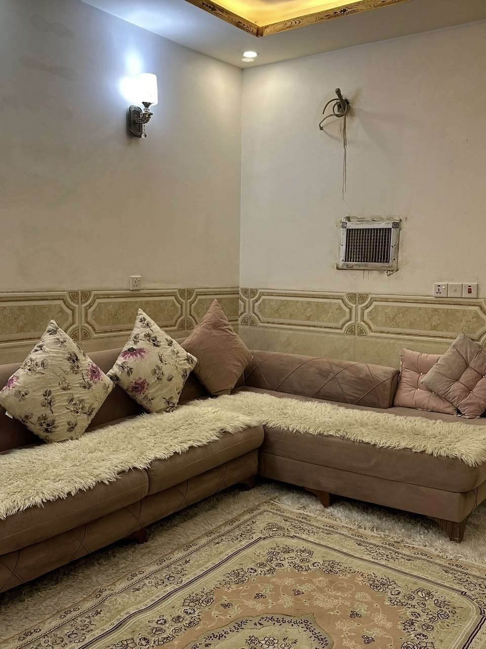 ٩نفر تركي مخزن وسرير يصير 
٢٨٠الف


**إذا كنت صاحب هذا الإعلان وتريد حذفه لأي سبب، رجاءا أرسل رسالة إلى الدعم الفني**