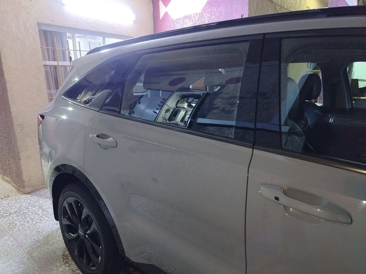 كيا سورنتو 2023 الون سمنتي رقم بغداد الانكليزي فول موصفات أمريكي بدون تبديل بدون صبغ ليبل واحد السعر الاتصال على الرقم *********** تبديل دعاميه أمامي فقط
