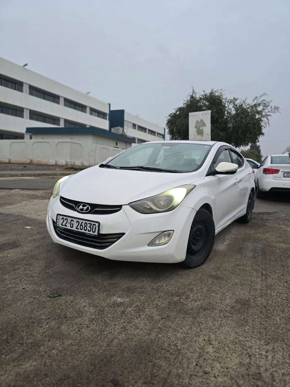 سلام عليكم 
سيارة للبيع فقط 
النترا موديل 2012 
سعر ((١١٠))$ وبيه مجال 
مواصفات خليجي 
محرك كبير مرغوب
كيرو محرك بشرط 
سقف سلايد 
صدر امامي خلفي جديد تخم تاير جديد 
بيه باب مبدل بيلادي و 
جاملغ امامي مصبوغ بدون ضربه
سنوية جديد لحد 2027
سنوية بسمي شرط تحويل وكالة 
مكان السيارة كركوك داخل المدينة 
للأستفسار *********** كركوك, العراق
