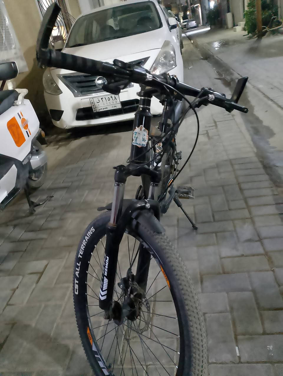 السلام عليكم بايسكل نضيف للبيع السعر 75 المنطقة العطيفية الثانية للتواصل ***********
