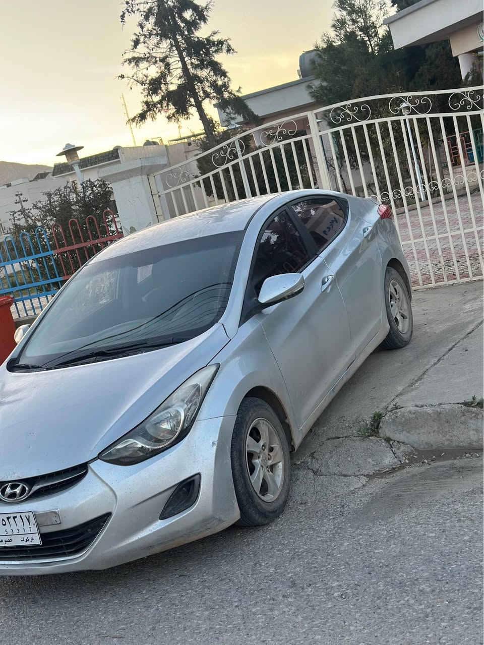 هۆندای ئاڤانتی ٢٠١٢ ( بڕاوە )
مواسەفات ( ئیکۆ )  ABS دەبڵ گێڕ تۆماتیک و عادی 
سوکان ڤۆڵیۆم تەنجیل بیلاد بلوتوس ئاوێنە کارەبا و شەفت  
 پێش و پشتی حاسەیە ئاوێنە ئیشاڕەتە گێڕ و مەکینە بەشەرت دەعم و لێدران بەشەرت برێک بەستراوە یەک دینار مەسرەفی نیە ٤ تایە و ویلی تازە بۆ بەستراوە پێش و پشتم تازە داگرتوە 
چرپەی لە هەموو قەلبی دا نیە خایس و کەڤەر گۆڕان بەشەرت سعری خوار هەر هەموو بازاڕە قفڵی ٤٦$ گەڵایە شوێن ڕانیە
*********** ڤایبەر / وەتس ئەپ رانية, السليمانية
