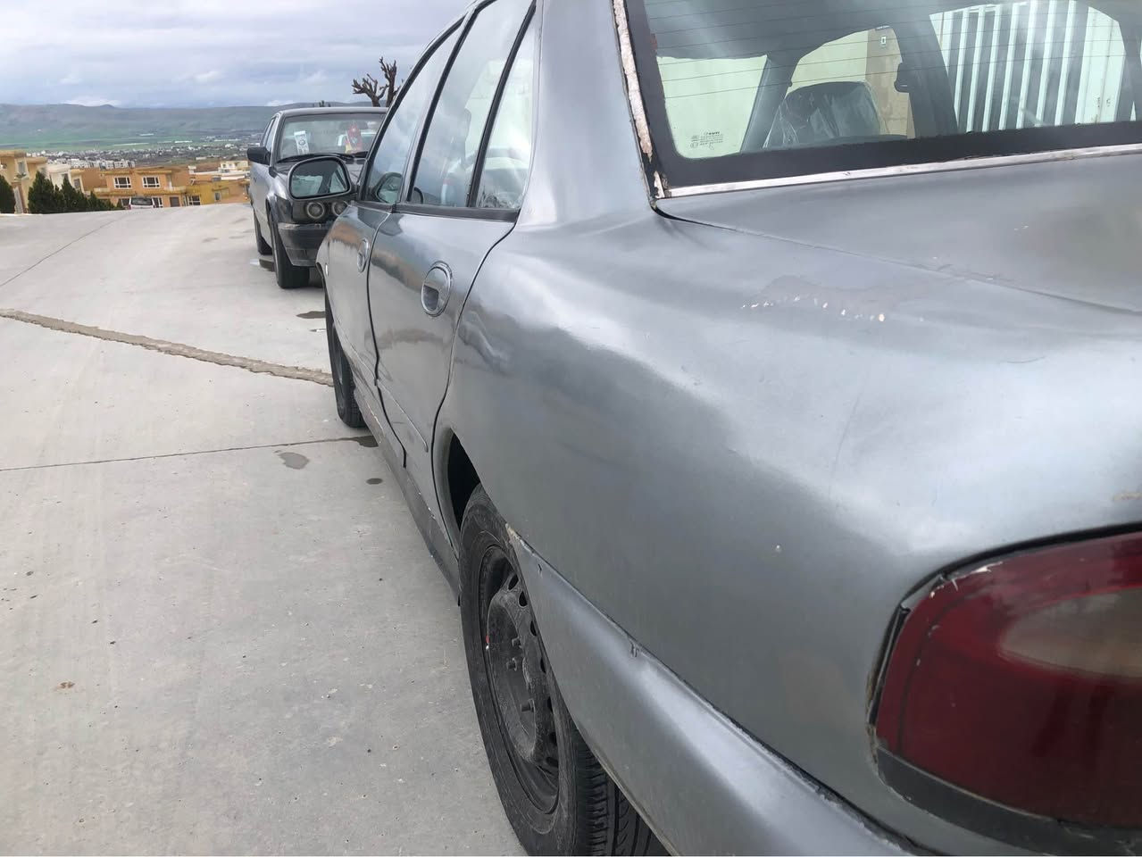 سلاوی خوا لە هەموو لایەک ئەم پڕۆتۆنەمان هەیە مۆدێل ٢٠٠٢ کابرێتەرە موسو بڕاوە بە شەرت واجیهەی لەگەڵە هیچ کێشەی نیە کارەبایی کامل مەزبوتە تازە دوای داگیراوە گێرو مەکینەی بەشەرت دو جام کارەبا بەس دوو دوگمەی ئەوێت گەرمیو تەبرید تەبریدی بەس قایشێکی کۆمپرێسەری ئەوێت لەگەڵ بۆری غازەکانی بەرگە کوشنی تازە  گاعی تازە عەیارەو ڕۆتێکی ئەوێت و پێشەوە لای سەکن سەوتی گراین شەفتی تیایە تەجیل مەزبوت ئێمپیفایەری لەسەرە لیدی بەرقاچی بۆ دانراوە پاتری لۆک تازە گۆڕاوە هەموو شتێکم نوسیوە سعری ١٥ معامەلەیەکی برایانە گۆڕینەوەش ئەکەم لەسەر دڵ گرتن شوێن سلێمانی السليمانية, العراق


**إذا كنت صاحب هذا الإعلان وتريد حذفه لأي سبب، رجاءا أرسل رسالة إلى الدعم الفني**