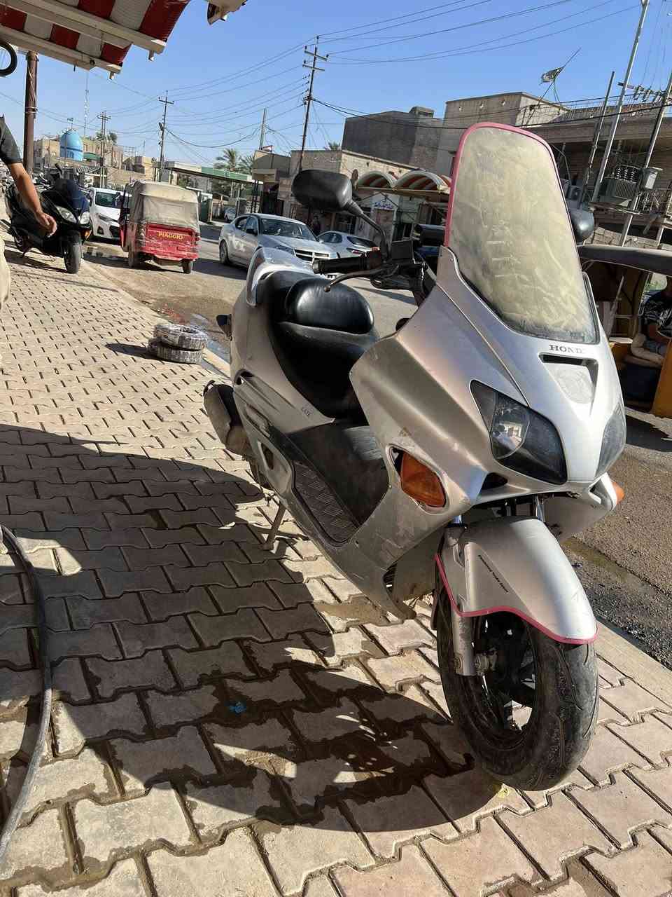 مكلف بل نشر.  دراجه فورزا كفاله عامه نص نكره شلعه تشلع التبليط ب650 وبيه مجال بسيط ديالى الخالص ‭0787 430 6419‬
