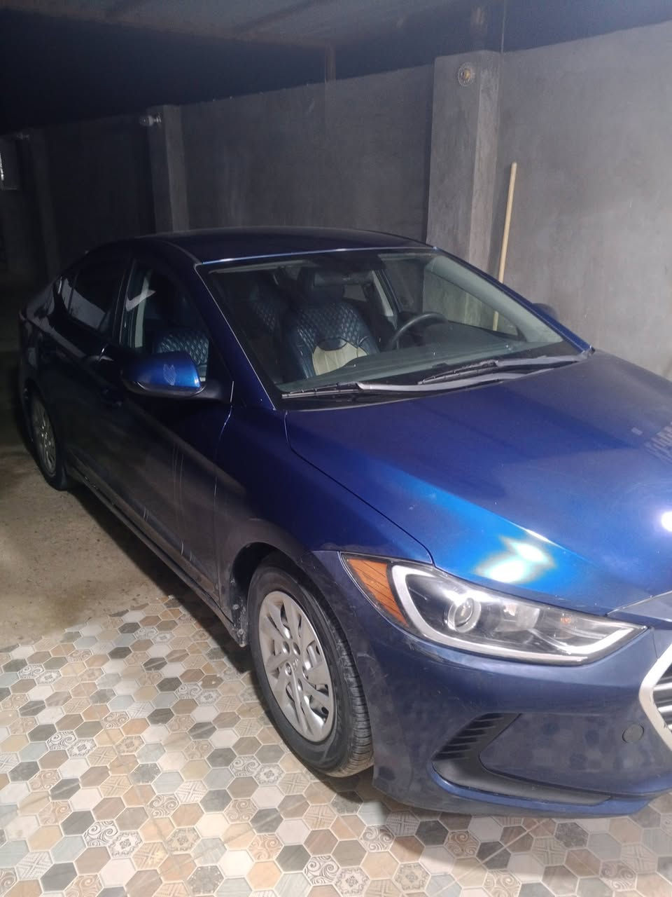 الانتر 18امريكي بيه باب سايق مصلح وجارد وقبق الجنطه جارد بيه طخ خفيف محرك 2000جديد بلكارتون كير صدر تخم تايرات بلكارتون سياره ماشيه 100وشويه سياره جديد معنى كلمه تريك البصره السعر 130بيه مجال قليل كلشي اكو بسوك وكلشي مذكور بلمنشور ***********مراوس حسب القناعه وحديث فقط
