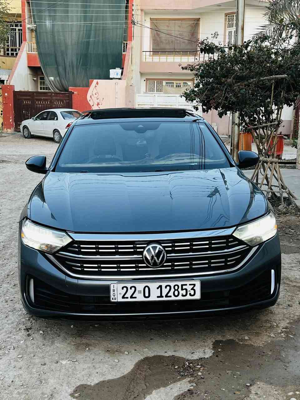 جيتا ٢٠٢٣ فئة comfortline
مواصفات السيارة

-محرك ١٥٠٠ تيربو 

-فتحة سقف 

-رادار امامي خلفي 

-مودات قيادة (eco-normal-spor -)

-كشنات جلد تدفئة 

-تدفئة بالستيرن

-تحكمات ستيرن (تحديد مسار-مانع انزلاق-تحديد السرعة-تحكمات الصوت -تحكمات شاشة العداد والاعدادات )

-اوتو ستوب انطفاء عند التوقف (تفعيل الوضع الاقتصادي)

-هاند بريك بصمة 

-ابواب السيارة بصمة

-كشن السايق كهربائي 

-اناردة داخلية ١٠ الوان 

-شاشة لمس 

-اشارة ترحيب عند دخول السيارة 

-حادث السيارة   سطحي قطعة وحدة البنيد مرفق بالصور بدون دواخل رقم الشاصي 3VWSM7BU0PM054148

السيارة تحويل بأسمك ثاني يوم 

الحادث موضح بالصور

مكان السيارة :سامراء 

السعر ١٦٧$ 

رقم التواصل ***********
