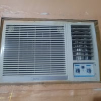 مكيفات للبيع 07815898665