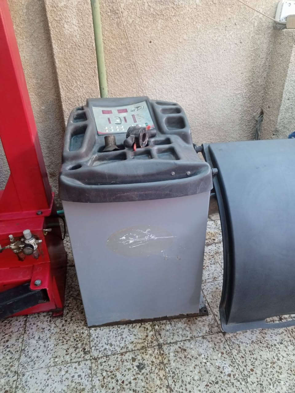 سلام عليكم
غراض بنجر خالعه بلنص شلاخه تايرات جهاز نايتروجين شافطه دهن البيع كلهن شلع مليون ونص مكاني بغداد حي الجهاد ***********
