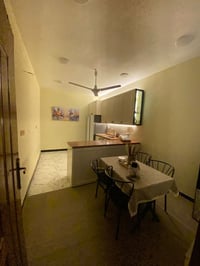 🏠بيت للبيع🏠  📍الموقع/شارع الاسواق المركزيه التجار قرب كلية الامام الكا...