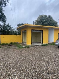 محل للايجار • شارع عام • ١٤م