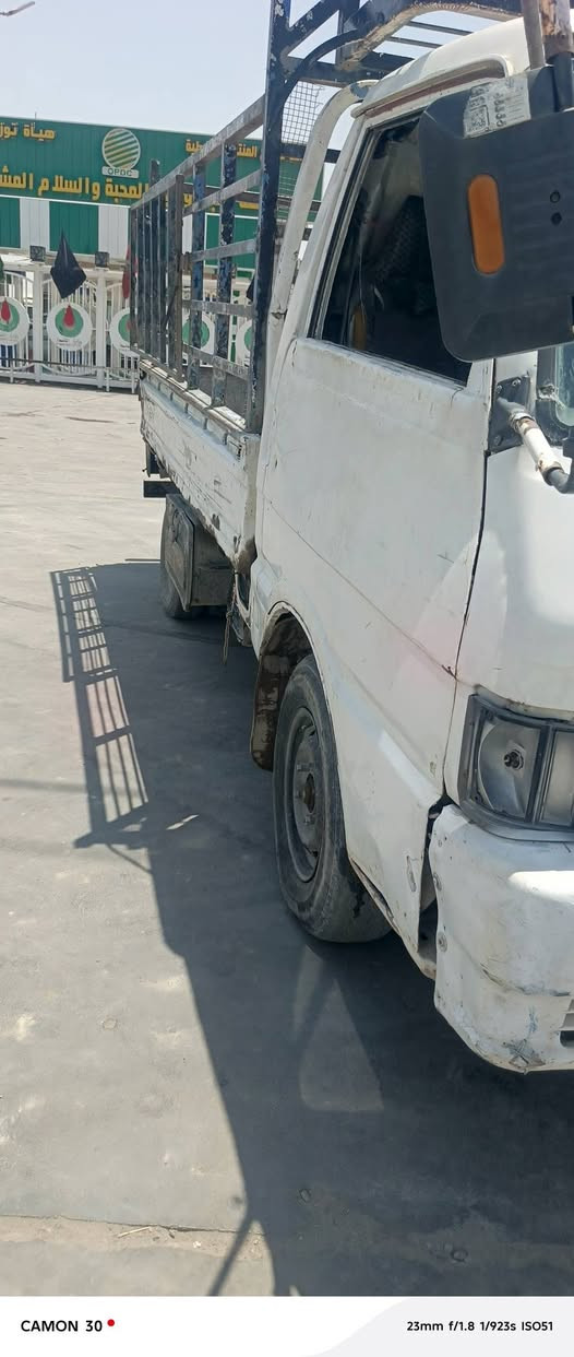 سلام عليكم كيه بنكو البيع شاصي محرك وكير مكفول مديل 94مكاني بغداد شرط تحويل ثاني بسمي سنويه 30مستعجل عيه سعر خاص *********** مكلف بنشر
