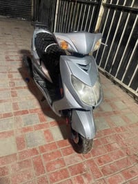 سكنز فحل • مكينة خرسه • أوراق كامله