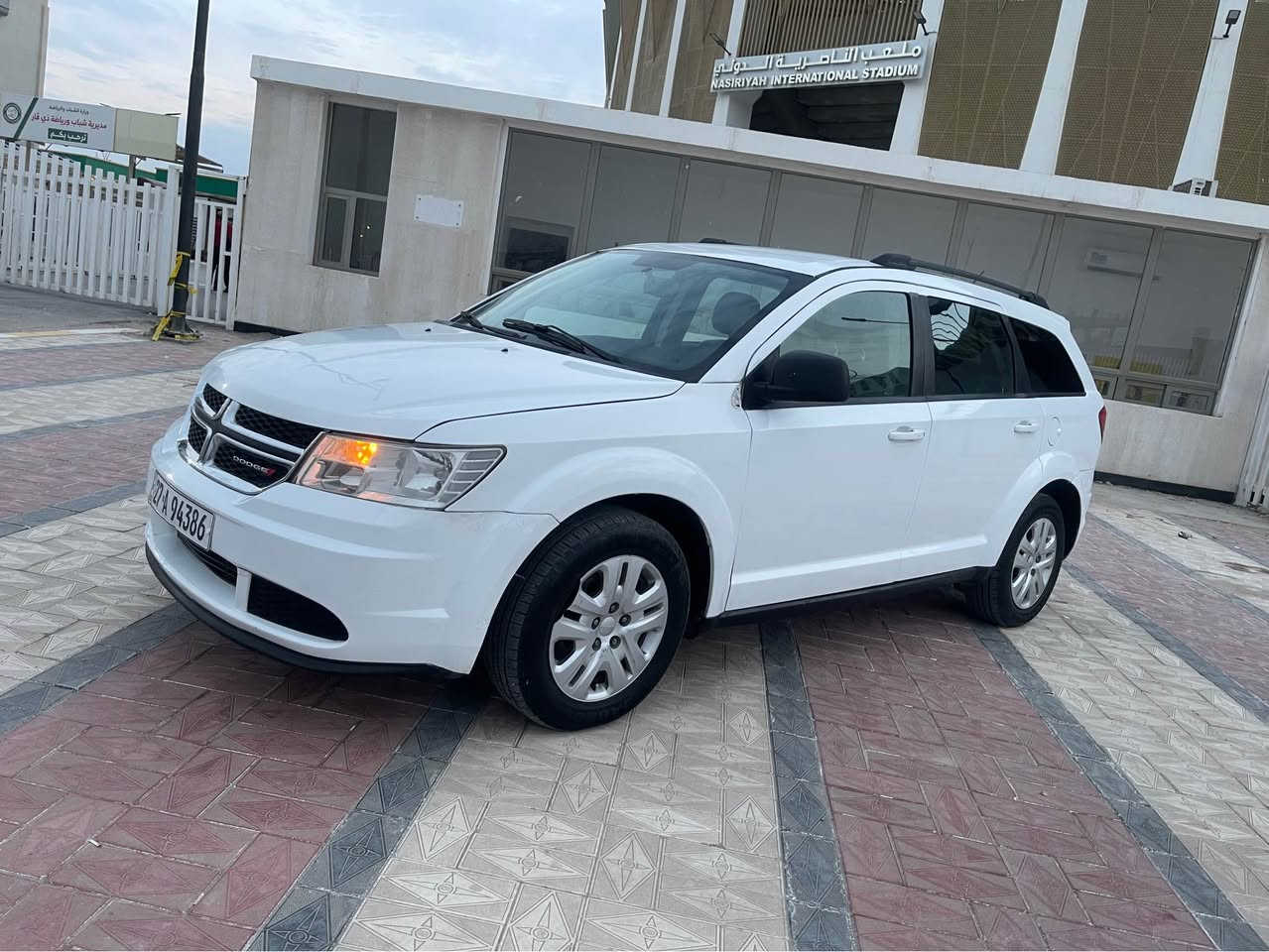 سلام عليكم سياره جورني موديل 2018 رقم ذي قار نكليزي حره تحويل ثاني يوم بيها تبديل باب خلفي جهه الايمن وبيها صبغ صفحه الايمن رشات سياره جديده تبريد تدفئ حداديه جديده تخم تاير جديد كهربائيات كلها غاله مكينه 2000 4سلندر 7راكب العنوان ناصريه مركز السعر 110 قابل للمراوس حسب القناعه 
رقم الهاتف *********** ناصرية, ذي قار
