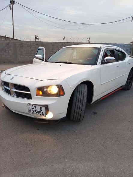 للبيع جارجر ٢٠٠٧بوليسيه محرك 3500 محرك كير صدر تخم تاير جدد بيهه صبغ تلث قطع رقم  بسمي تبريد تتدفئه كامله سعر 110بيهه مجال قليل  مكان بغداد البياع ***********
