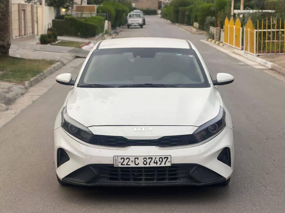 كيا فورتي
موديل 2022 جاملغ وبنيد تبديل 
صور اليونار راسلني وادزلك بيها خصره بسيطه بل شاصي 
(السياره عليها ادامه كامله +بوليش) 
كير atm
وارد امريكي
مواصفات
محرك 2000 دوش المرغوب
شاشه تدعم كار بلي واندرويد اوتو
تحكم ستيرن
انضمه قياده
رادار امامي خلفي
نقطه عمياء
كير مكينه تبريد تدفئه حداديه بدون اي نقص
رقم اربيل 
تحويل او وكاله حاضر اني
السيارة نظيفة جداً وجديدة بمعنى الكلمة بدون اي نقص
مكاني بغداد - العبيدي
السعر 147
 ***********
واتس او اتصال
