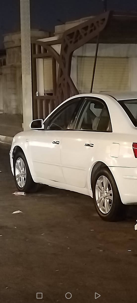 السلام عليكم سوناتا 2009خليجي جاملغ مبدل اصلي مكينة كير مكفوله حداديه تخم تاير السياره خير من الله ماعيزه برغي الاستفادة ع الرقم ***********
