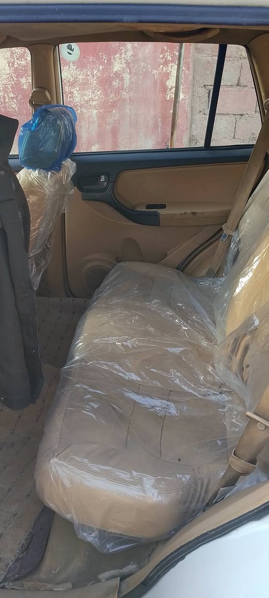 سلام عليكم خواتي سياره تيكو موديل 12 فول تماتيك كلشي جاهز رقم نينوى بيها كبون بانزين تحويل شرط السعر 56 بيها مجال قليل مكان موصل زمار رقم *********** الاتصال من الساعه صباح حتا 9مساء السيارة تبريد ثلج
