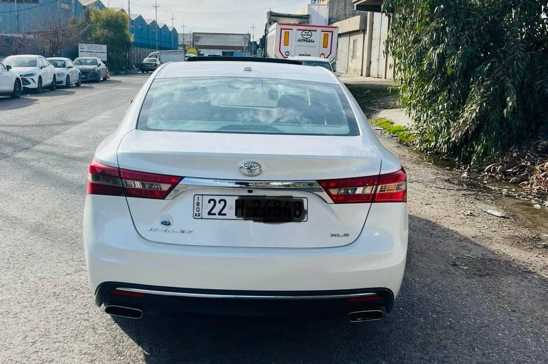 تویوتا ئەڤەلۆن 2018 
مواسەفات ئەمریکی 
تەنها بۆنیت بۆیاغە و دوو جێگای پی دی ئارە 
ئێرباگ سیستەمە
رەقەم و سنەوی و ژینگەی تازەیە تا ٢٠٢٩ 
سیارەکی پاک و بێ مەسروفە 
٢٢٠ وەرقە و مجالێکی کەم 
ژ. م. *********** أربيل, العراق
