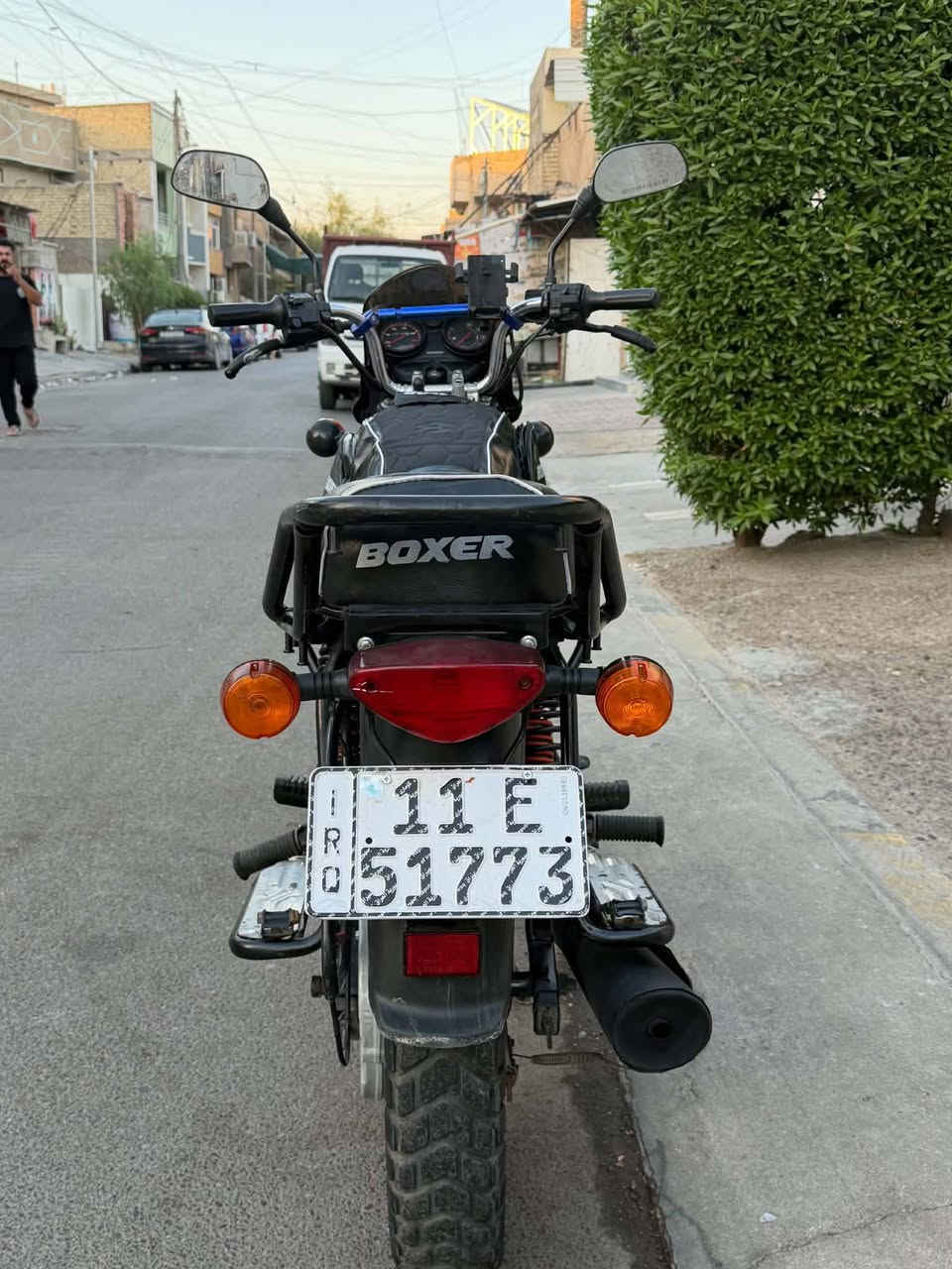 السلام عليكم بوكسر موديل 23نازله بل 12
مرقم لوحه وسنويه وهزه جديده باسمي تحويل ثاني يوم
مكفوله كفاله عامه 
مكاني الكاضميه
***********

