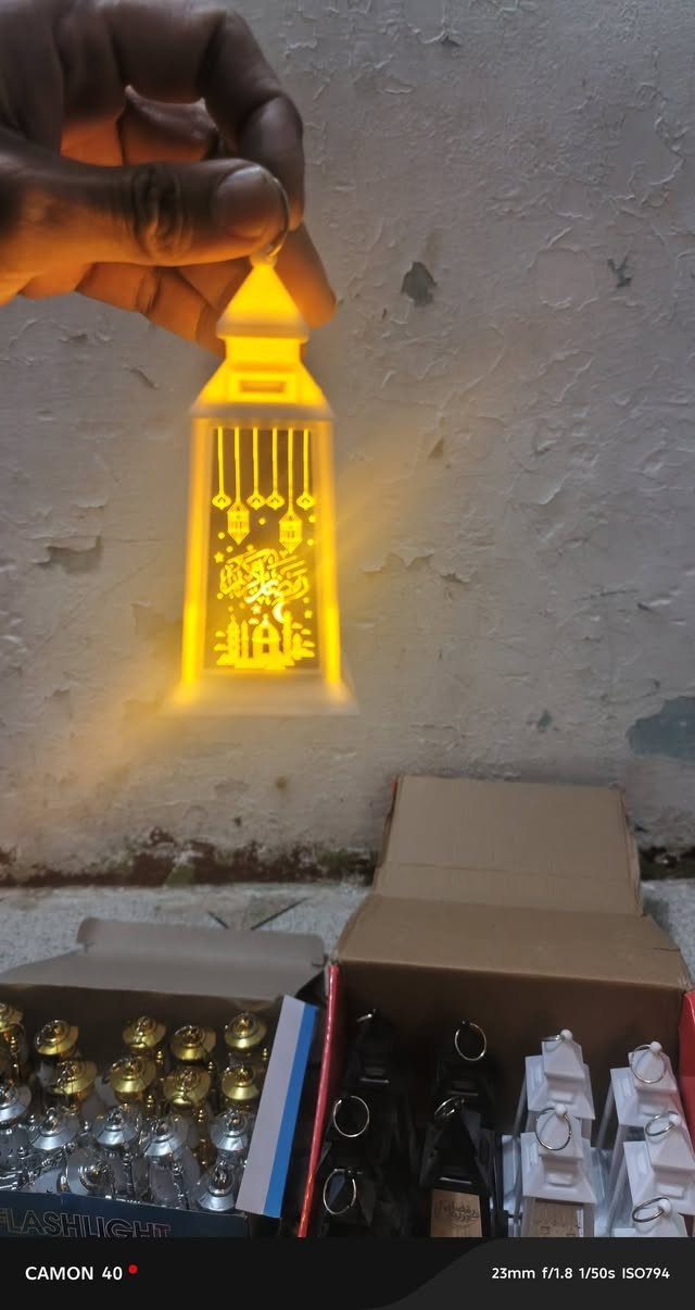 السلام عليكم اتوفر اليوم فانوس رمضان السعر خاص يوجد توصيل داخل الرفاعي فقط


**إذا كنت صاحب هذا الإعلان وتريد حذفه لأي سبب، رجاءا أرسل رسالة إلى الدعم الفني**