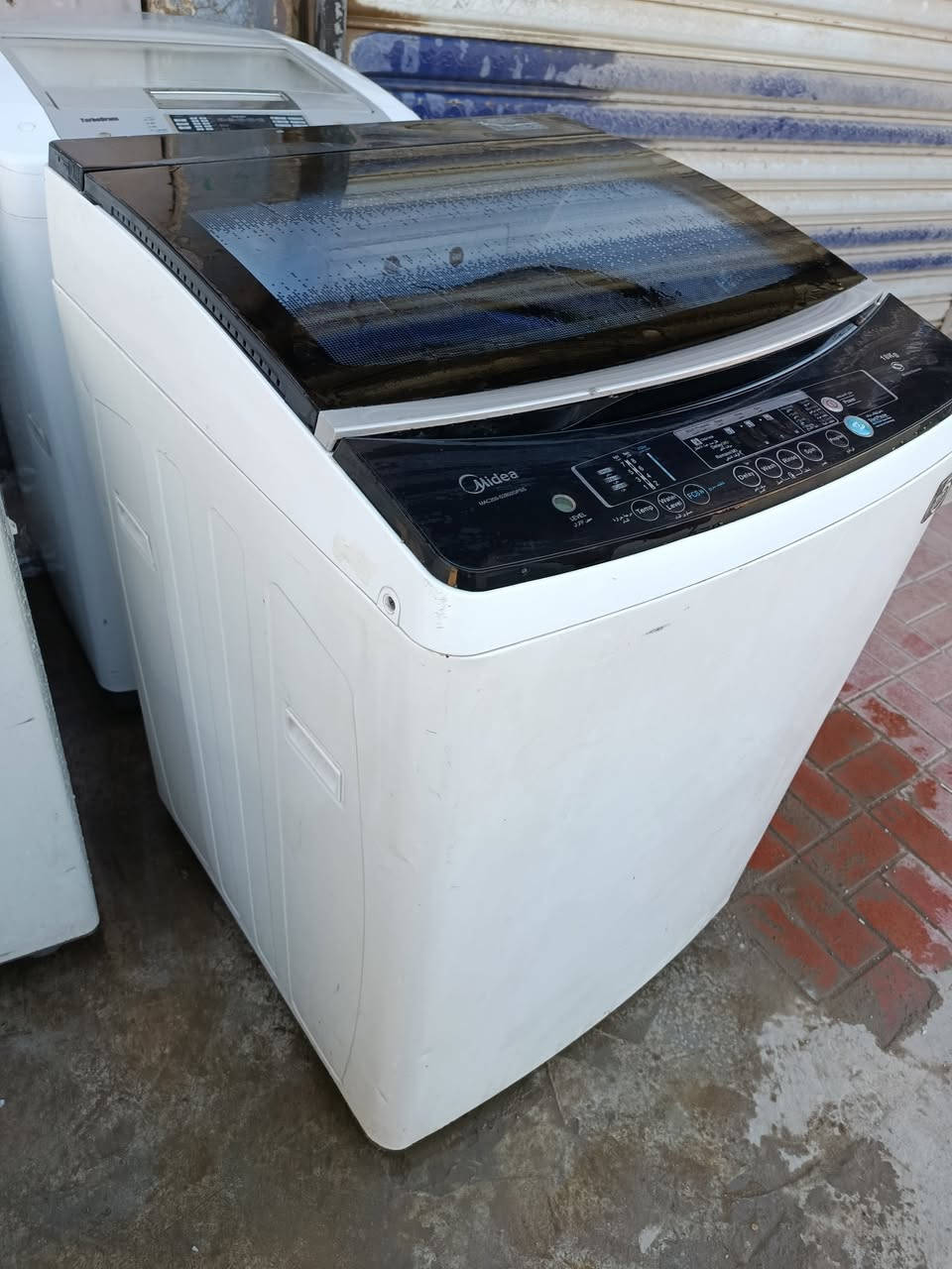 مجموعة غسالات للبيع 
١ غسالة أوتوماتيك عملاقة حجم ١٨ كيلو تغسل بطانيات عالبلاد و ضمان 
ب ١٧٥ 
٢ غسالة أوتوماتيك كبيرة حجم ١٦
كيلو نوع الجي عالبلاد و ضمان ب
١٧٥
٣ غسالة حوضين سامسونج أصلية 
حجم ١٣ عالبلاد و ضمان ب ٨٥
٤ غسالة أوتوماتيك الجي عالبلاد ب ١٢٥
حجم ٨ كيلو 
٥ غسالة أوتوماتيك سامسونج عالبلاد حجم ٨ كيلو ب ١٢٥
***********
توصيل مجانا داخل بغداد 
بغداد دورة المهدية الاولى عبدالعزيز للغسالات
