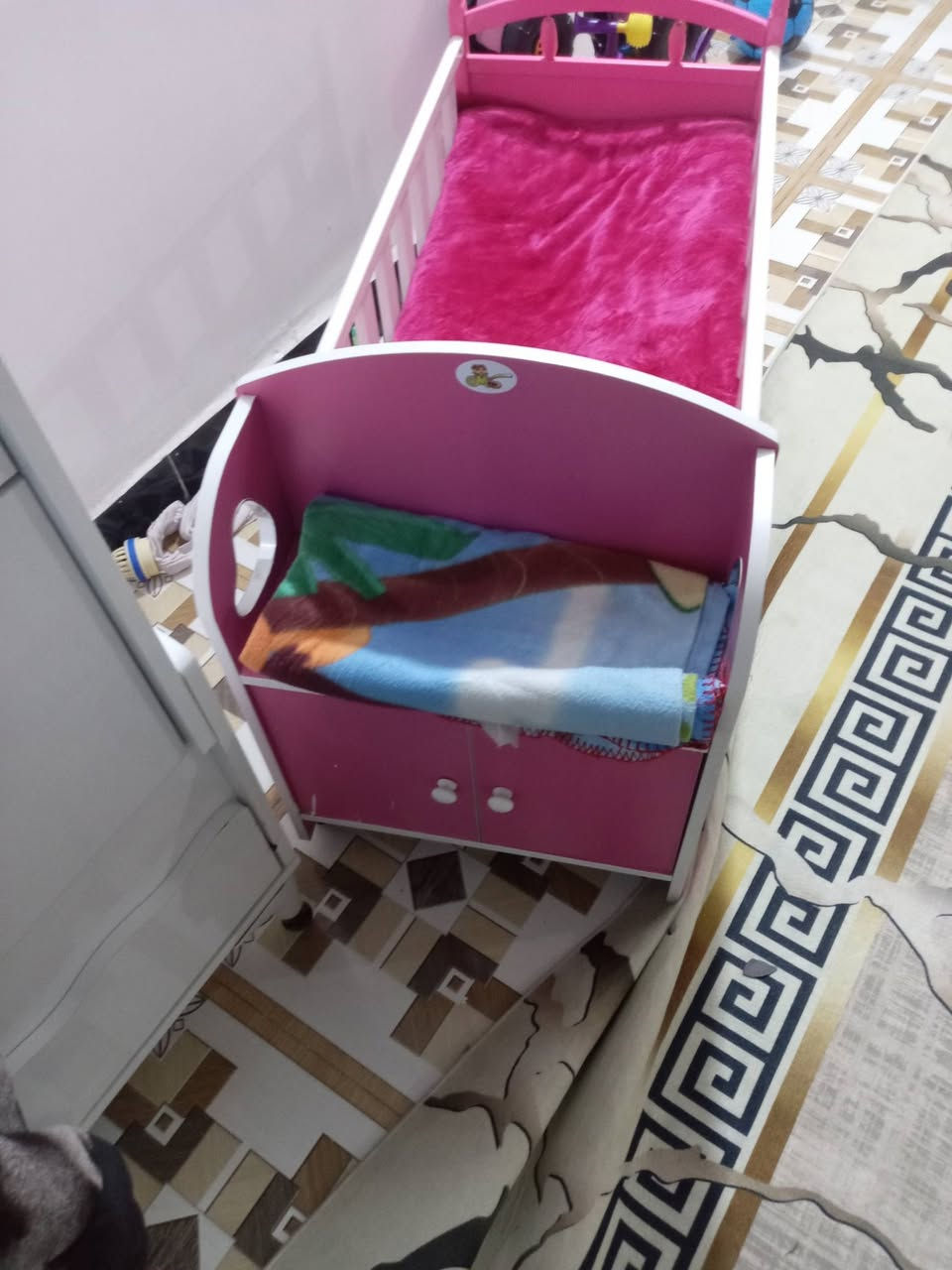 جربيه مال طفال نضيفه لبيع سعر 50 بيه مجال ***********
