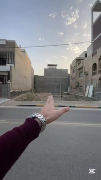 قطعة أرض للبيع   التفاصيل داخل الفيديو  📌 ملاحظة : الأرض ممتازة للبناء...