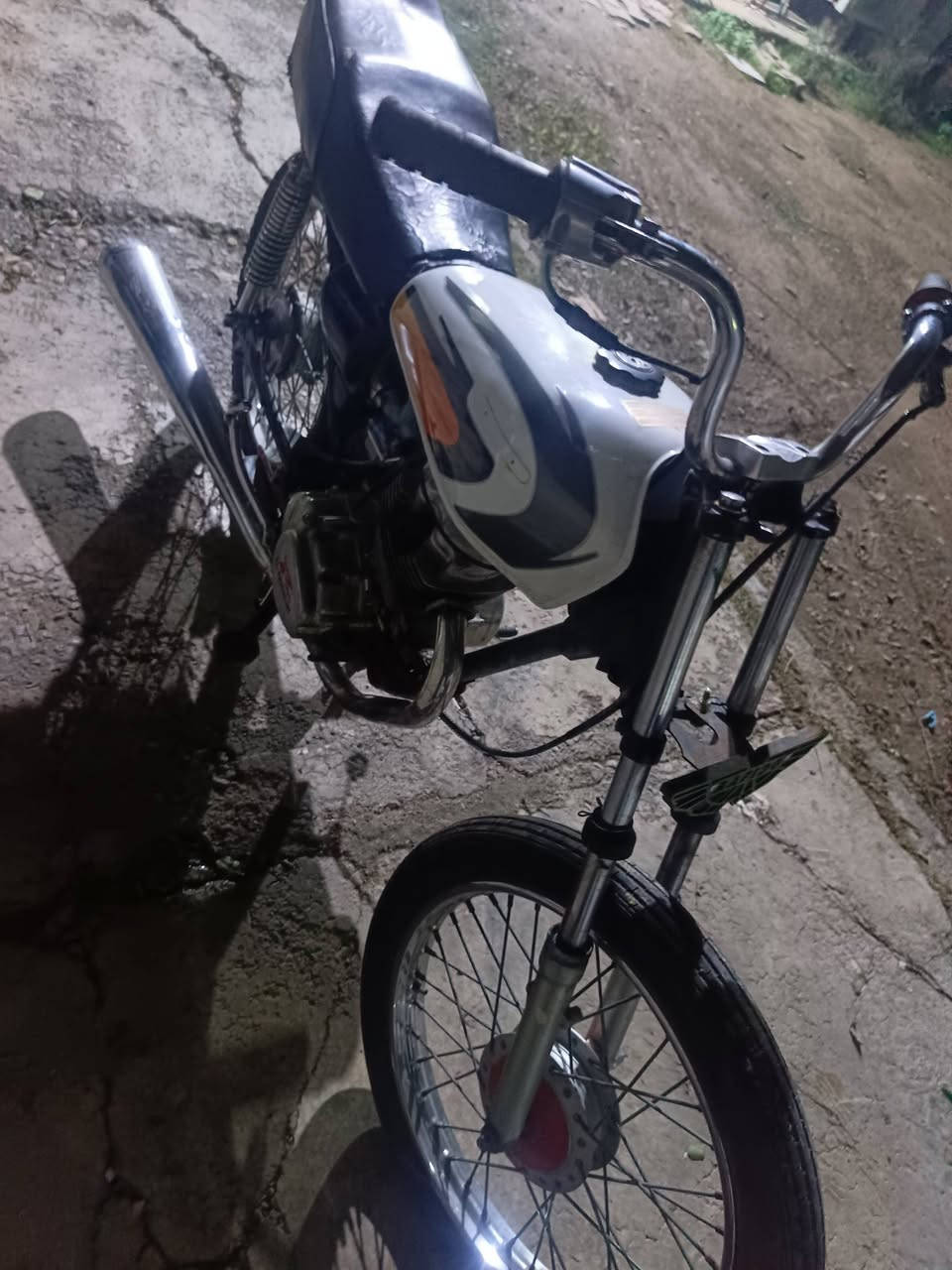 سلام عليكم دراجه للبيع موديل 2023 السعر 230بيها مجال للشراي مكاني كركوك قادسيه ‏‪***********‬‏
