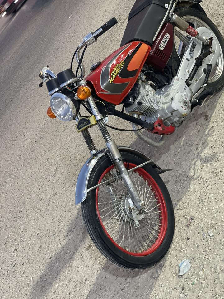 سلام عليكم دراجه نامه برو موديل 21طالعه 2023 مكفوله كفاله عامه لا مفتوحه ولا مبدل بيه برغي دراجه جاهز عل اخر حبايه محرك غطاس المرغوب ما مفتوح أوراق كامله 6 درجه جاهزه كله شغاله كهربائية اشاير والمكاتبه مكاتبت مكتب بسمك عنواني نجف كوفه متوفر واتساب
سعر٤٥٠
***********
