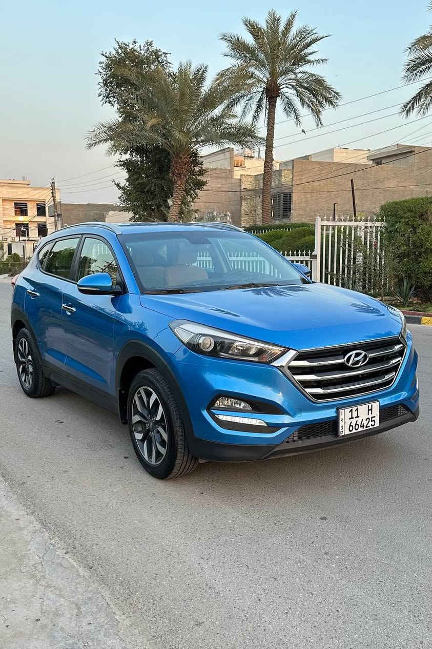 السلام عليكم
توسان 2018 خليجي 
لون مميز
كفالة عامة من الصبغ والبارد حتى الدعاميات مكفولة

باسمي رقم وهزة وسنوية جديد
مواصفات 
محرك 2000 دوش
حساسات خلفية بلادي
كامرة خلفية
شاشة وكامرة
مري شفط واشاير مري
قطعتين تبريد
تحكمات ستيرن + كروس

السعر 173 ورقة
مكاني : بغداد - حي الجامعة
للاتصال :  ***********
